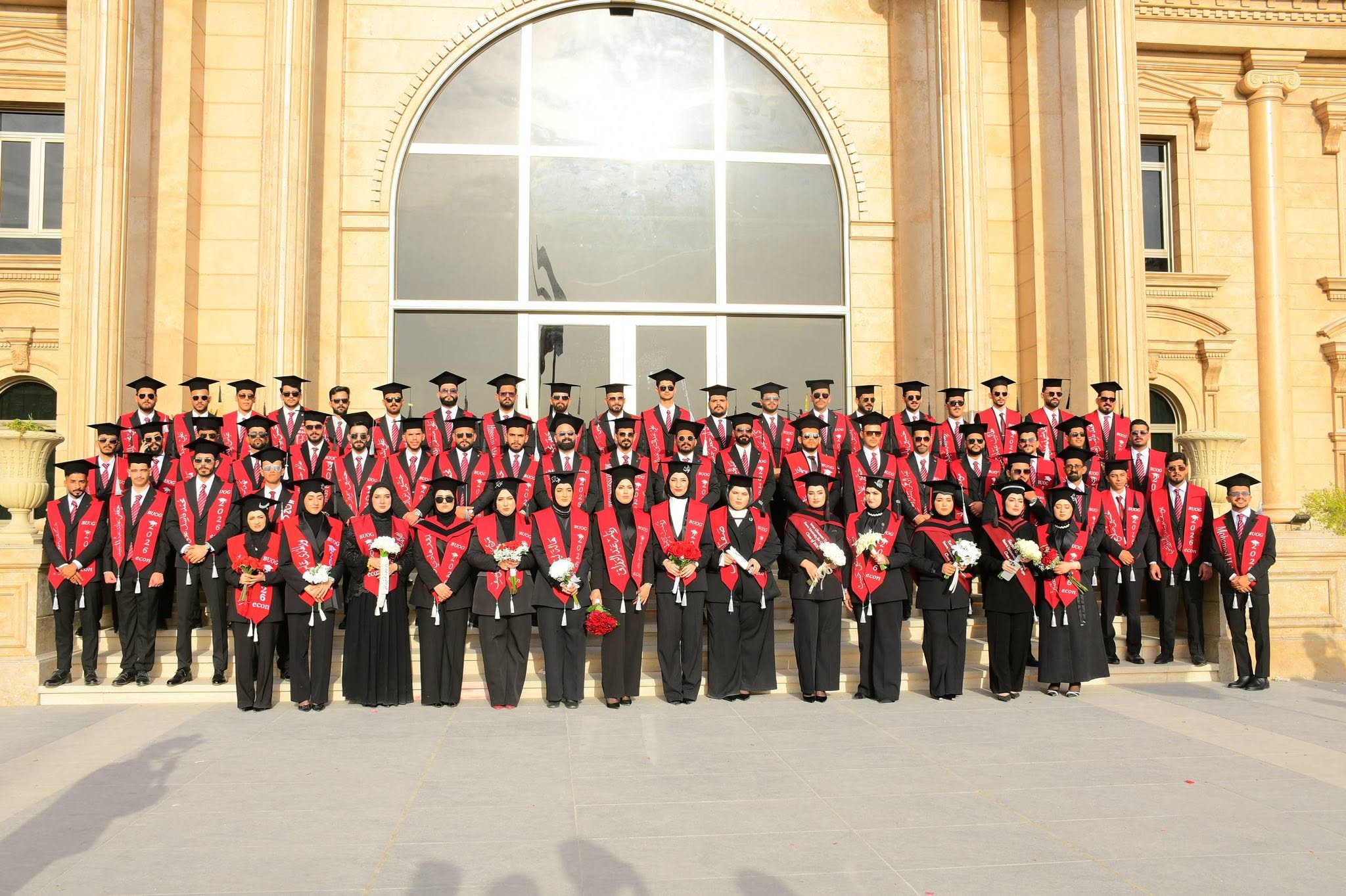 خريجو كلية الادارة الصناعية للنفط والغاز — كلية الإدارة الصناعية للنفط والغاز